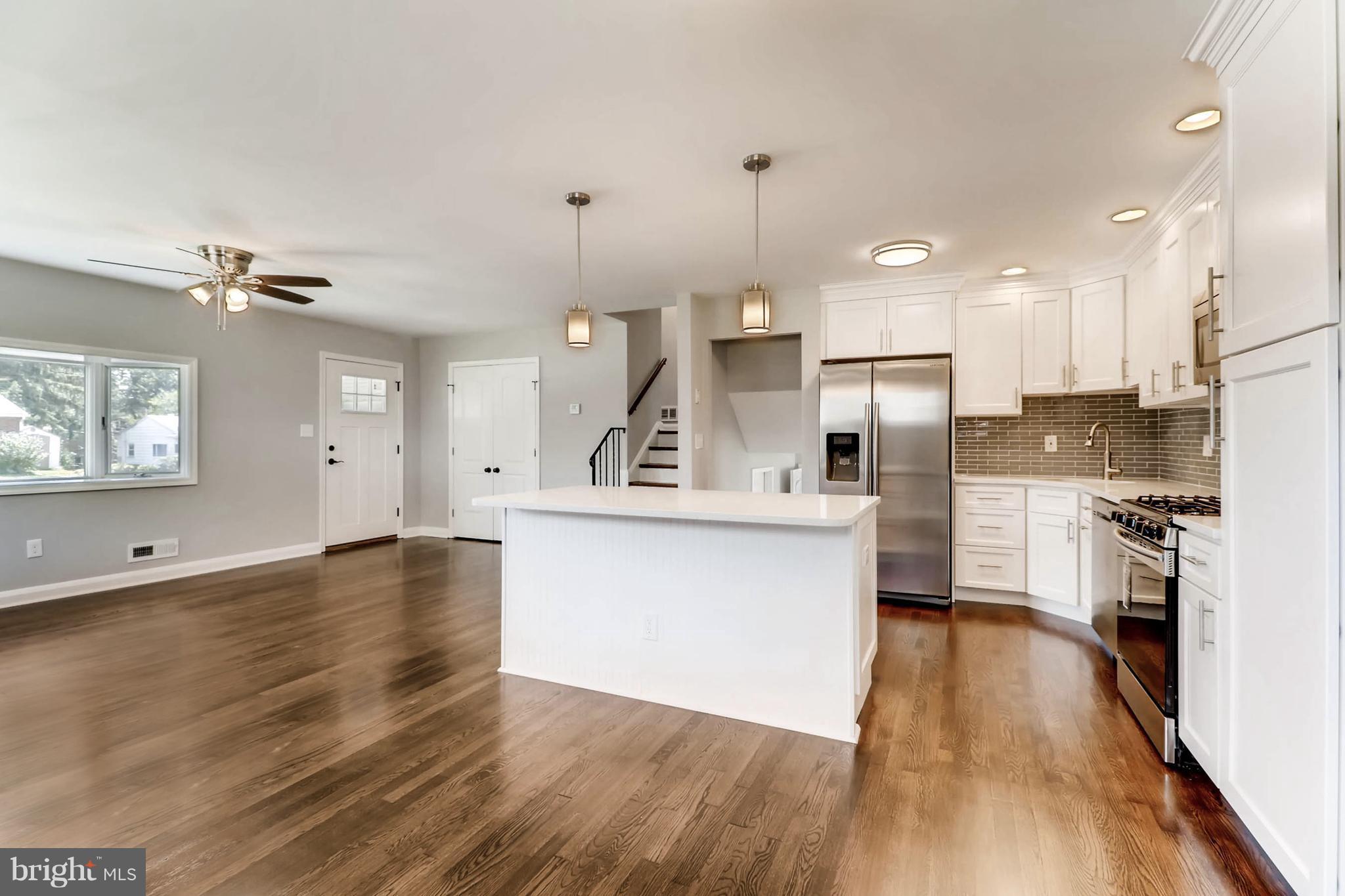 8406 Bayberry Road Baltimore, MD 21234 - Photo 8 of 28 Interior (General)