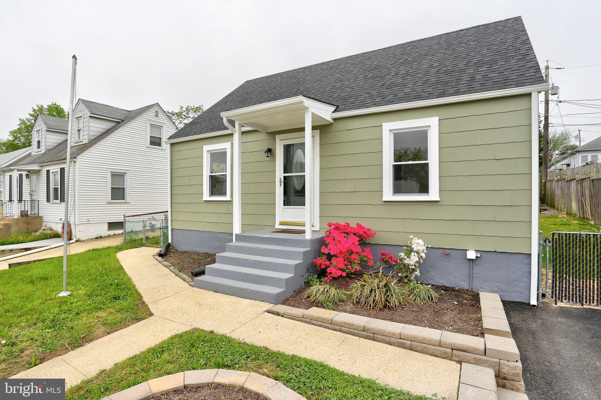 3223 Rosalie Road Baltimore, MD 21227 - Photo 2 of 28