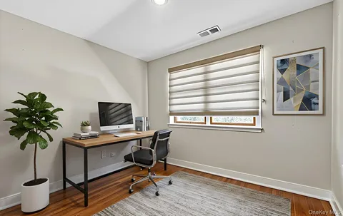 $2,899,999 | 15 Tiber Road, Syosset, NY 11791