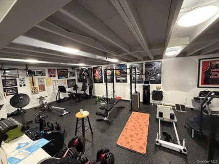 $2,899,999 | 15 Tiber Road, Syosset, NY 11791