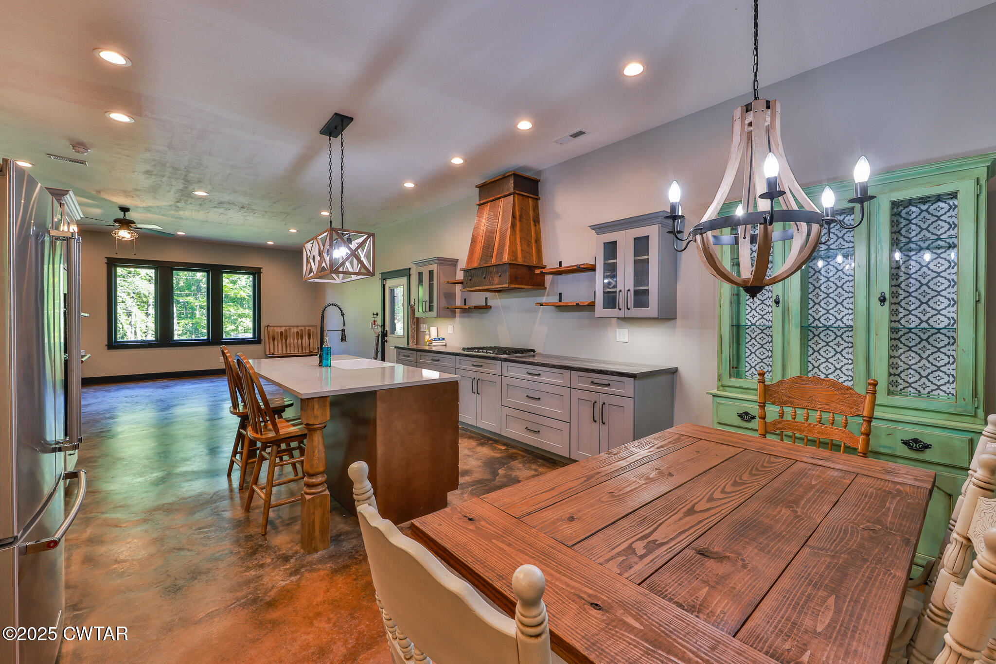365 Belview Road Springville, TN 38256 - Photo 9 of 32 1I