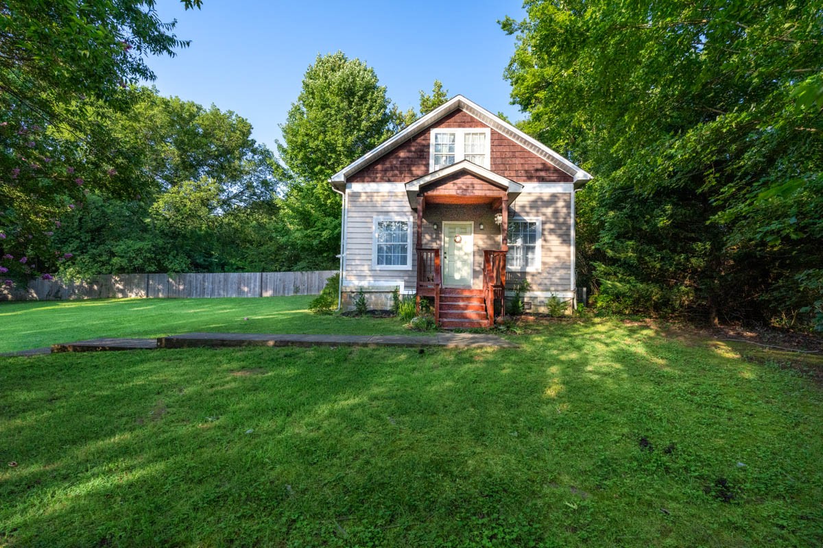 1945 Neelys Bend Road Madison, TN 37115 - Photo 3 of 49 Gallery Image 3