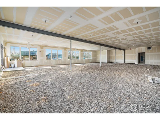 a living room with a lots of room