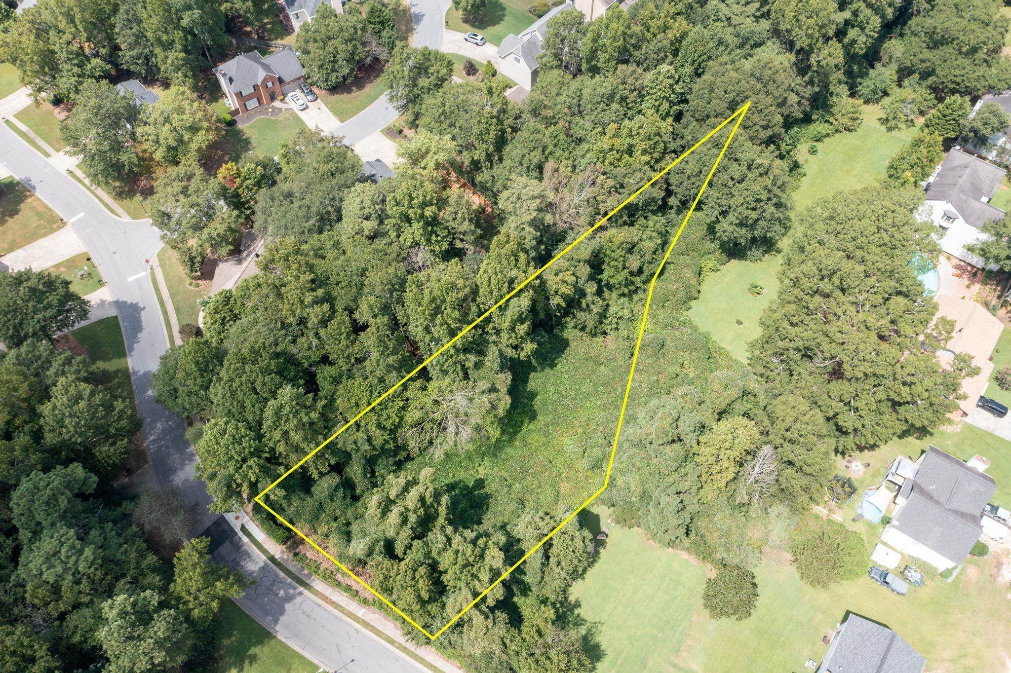 0 Old Lost Mountain Road Powder Springs, GA 30127 - Photo 1 of 1 a view of a yard with plants