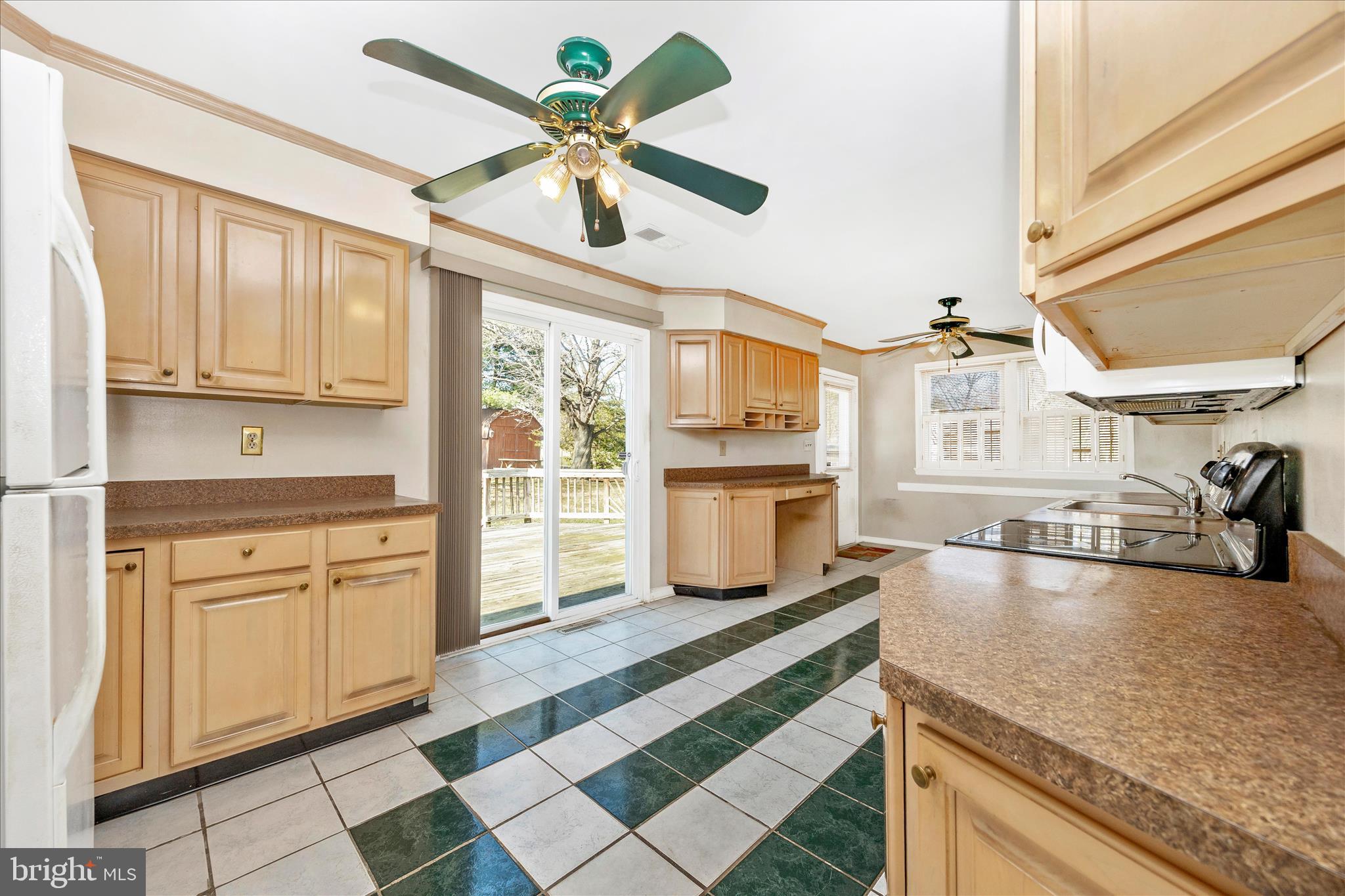 13140 Triadelphia Road Ellicott City, MD 21042 - Photo 13 of 51 Kitchen