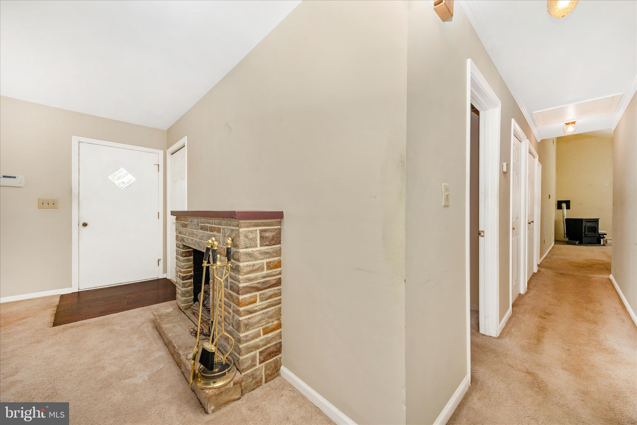 13140 Triadelphia Road Ellicott City, MD 21042 - Photo 31 of 51 Hallway