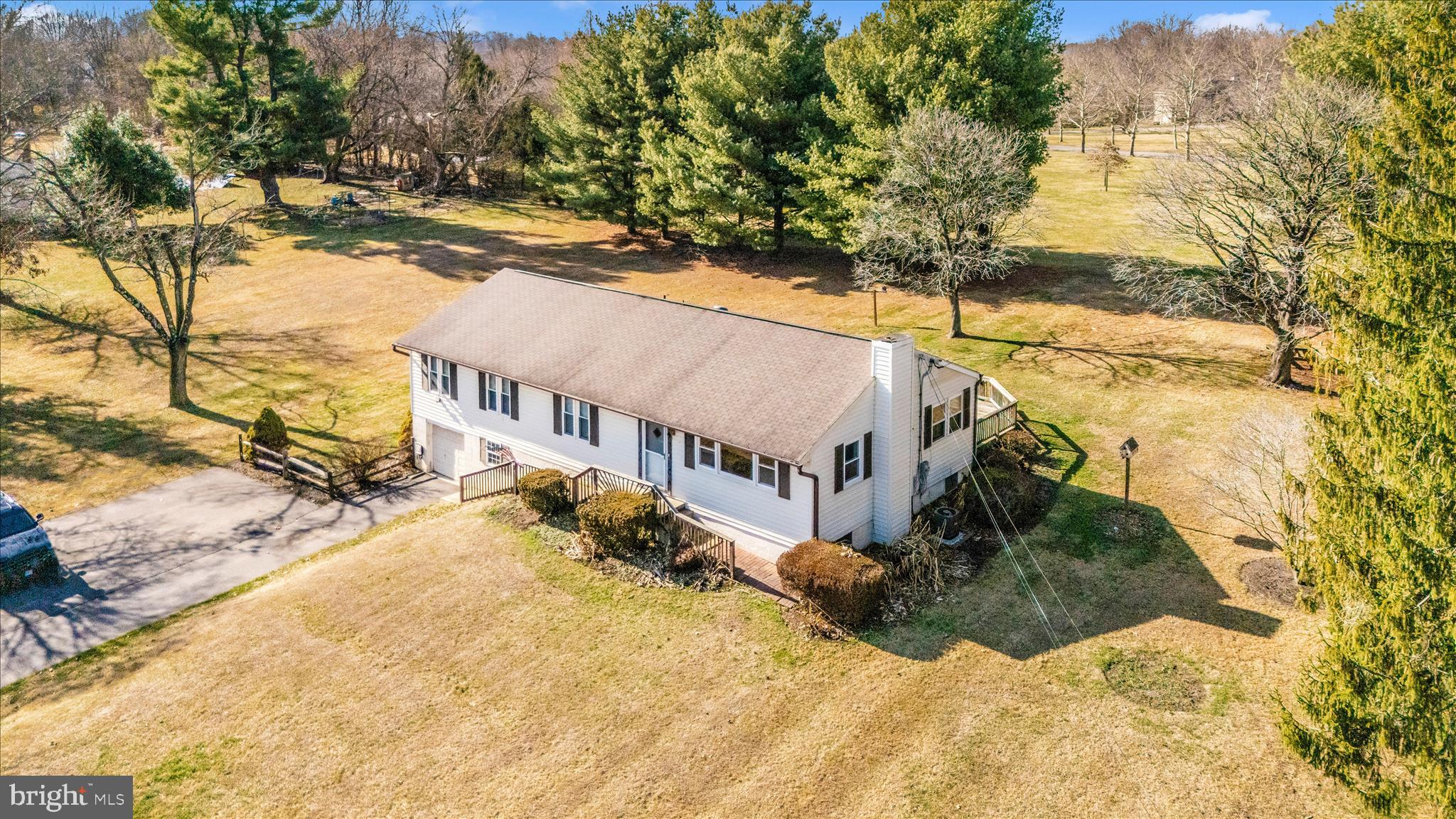 13140 Triadelphia Road Ellicott City, MD 21042 - Photo 49 of 51 Aerial Front