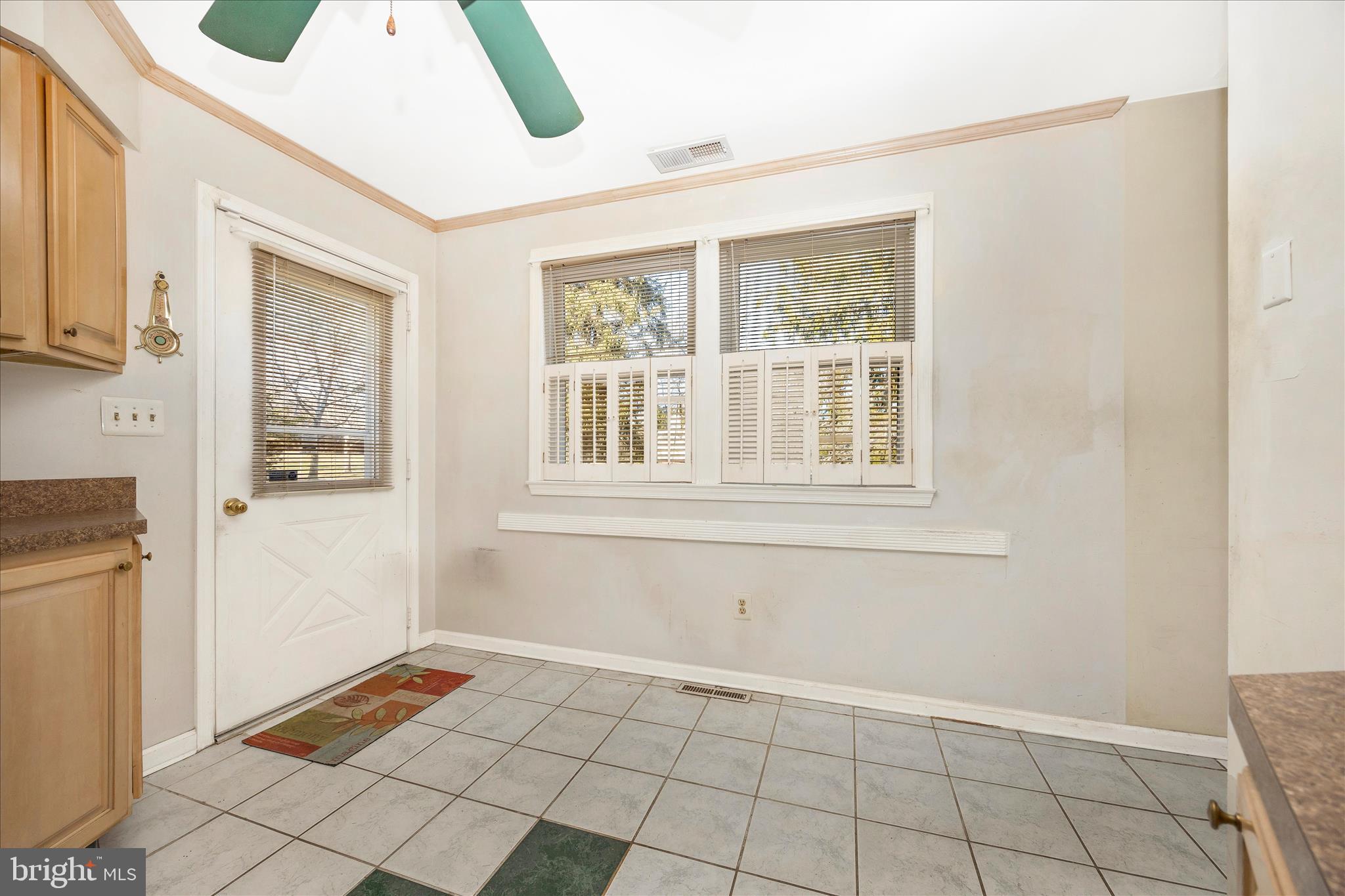 13140 Triadelphia Road Ellicott City, MD 21042 - Photo 10 of 51 Dining Area