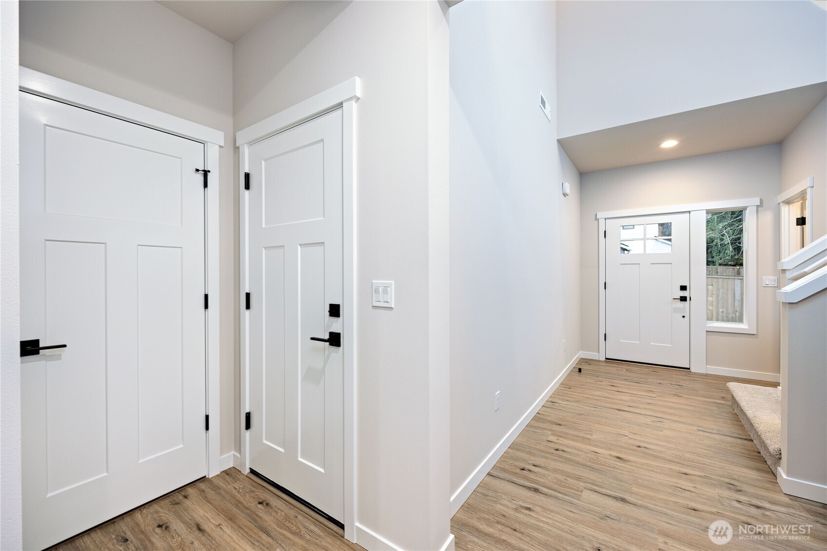 5044 Northwest Cedarside Loop Silverdale, WA 98383 - Photo 15 of 35