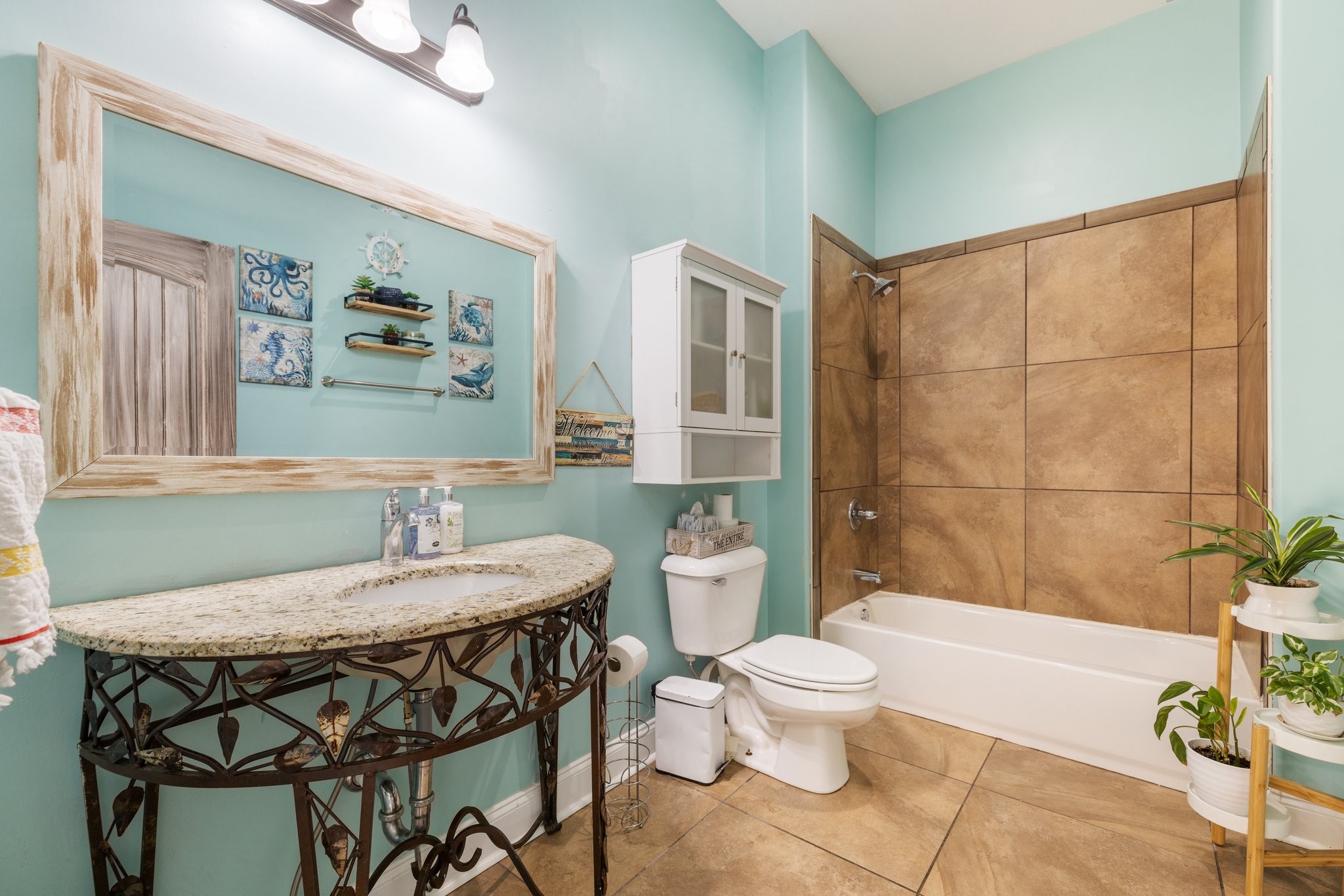 4785 Pulliam-Hardaway Road Springfield, TN 37172 - Photo 11 of 67 a bathroom with a sink toilet and shower