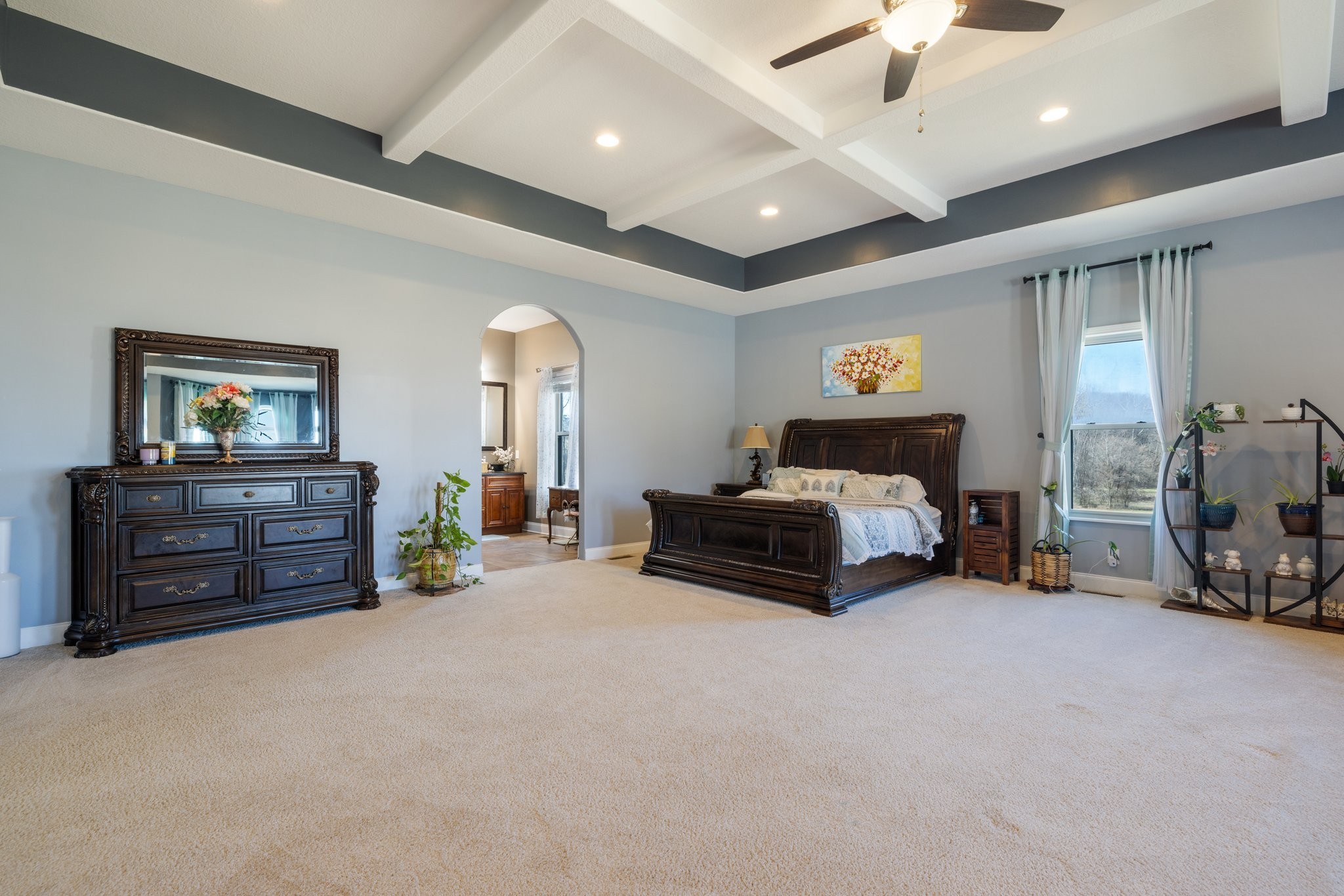 4785 Pulliam-Hardaway Road Springfield, TN 37172 - Photo 14 of 67 a living room with furniture and a flat screen tv