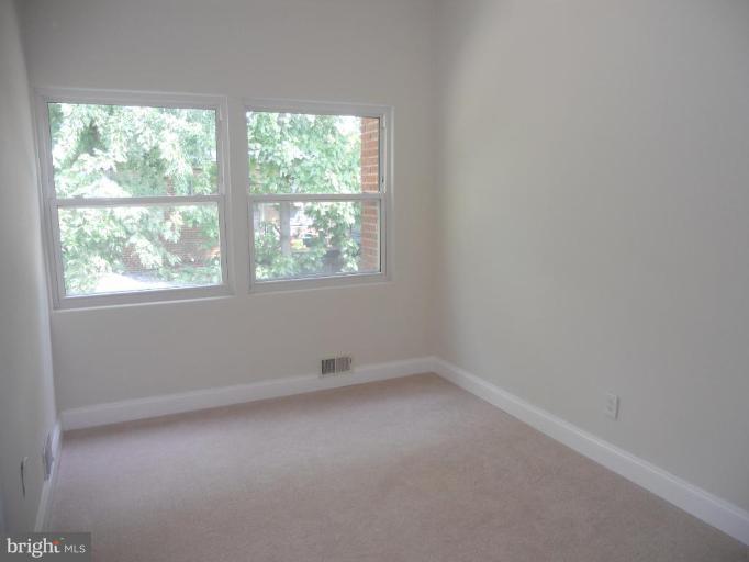 1076 Ruatan Street Silver Spring, MD 20903 - Photo 14 of 20 Bedroom #2