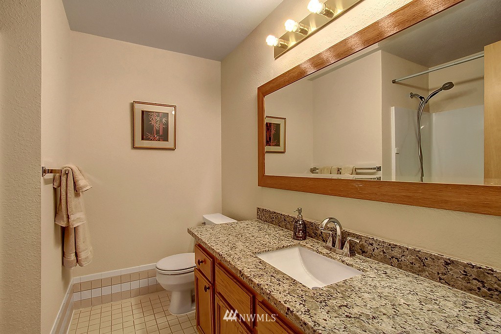 901 234th Street Southeast Bothell, WA 98021 - Photo 17 of 19