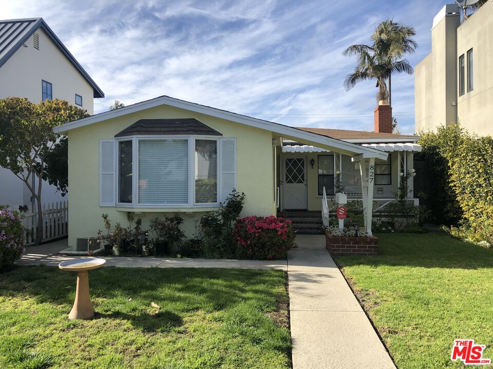 827 Dickson Street Marina del Rey, CA 90292 - Photo 18 of 18 a front view of a house with garden