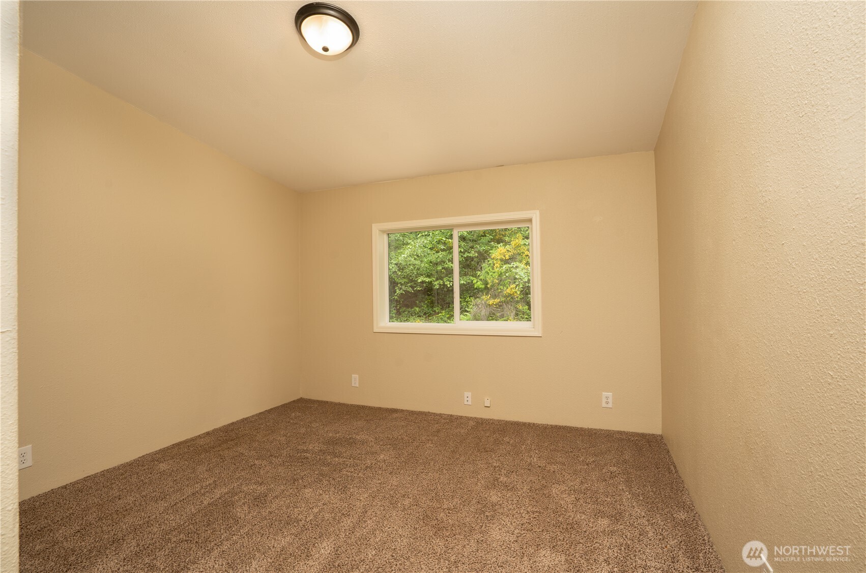 4665 Southwest Hunter Road Port Orchard, WA 98367 - Photo 14 of 21 Gallery Image 14