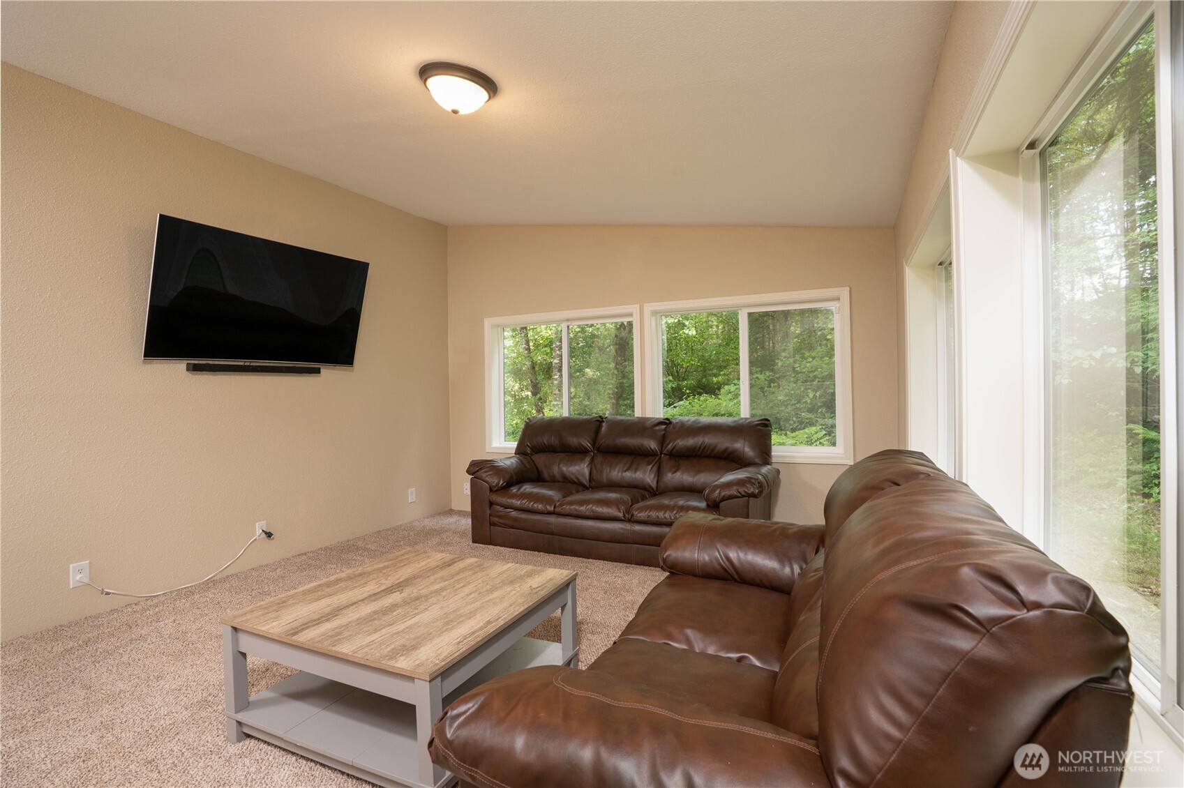 4665 Southwest Hunter Road Port Orchard, WA 98367 - Photo 7 of 21 Gallery Image 7