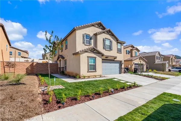 $619,990 | 25576 Cetara Drive, Homeland, CA 92548