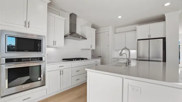 $973,134 | 60 Ashwood Drive, Santa Rosa Beach, FL 32459