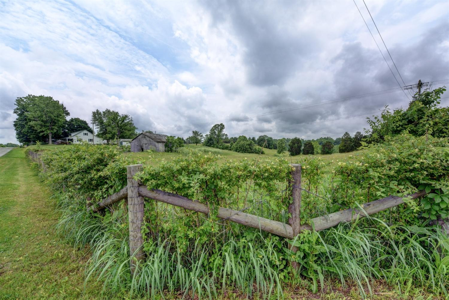 2865 Log Lick Road Winchester, KY 40391 - Photo 4 of 49 Photo 4