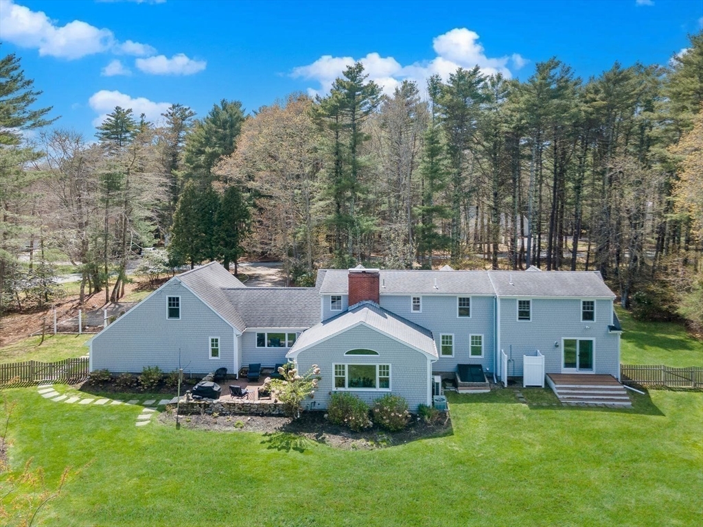19 Register Road Marion, MA 02738 - Photo 7 of 32