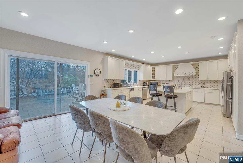 9 Cameron Road Saddle River, NJ 07458 - Photo 11 of 34