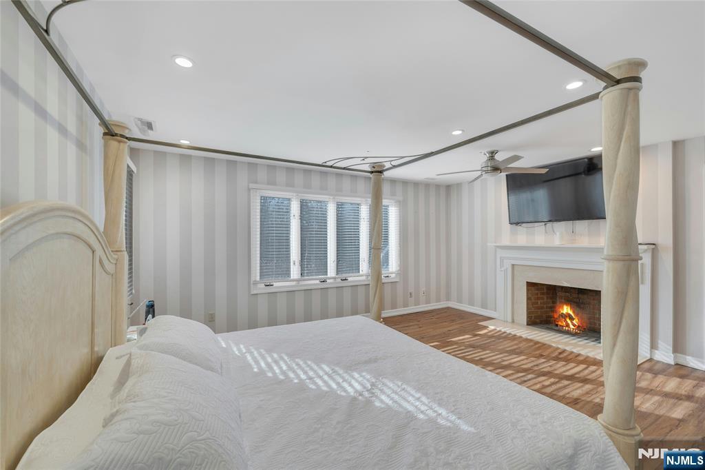 9 Cameron Road Saddle River, NJ 07458 - Photo 16 of 34