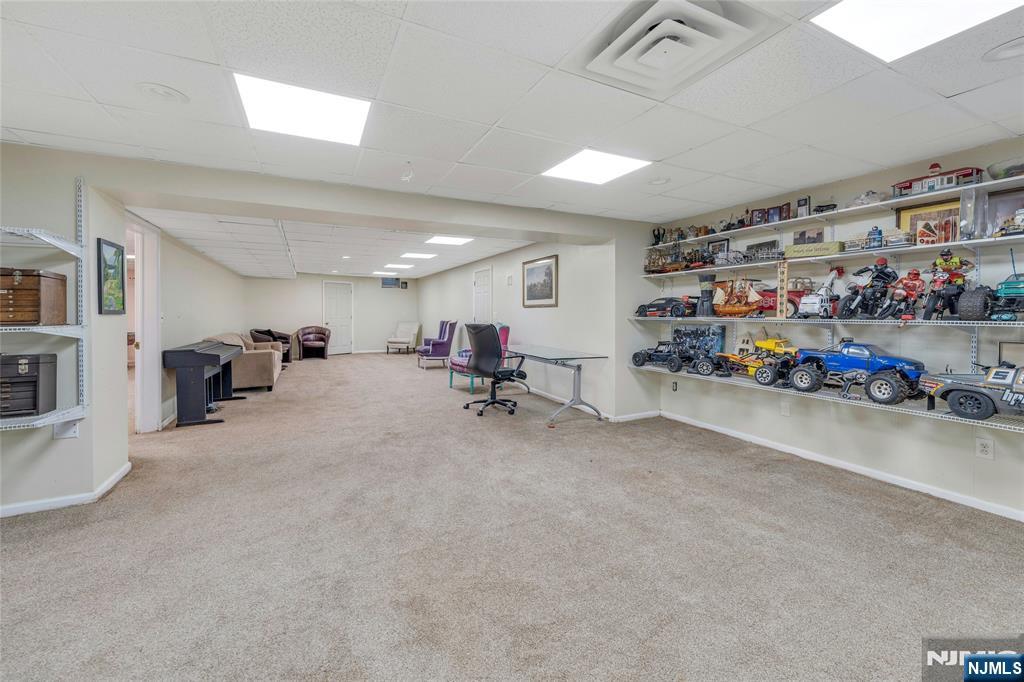 9 Cameron Road Saddle River, NJ 07458 - Photo 27 of 34