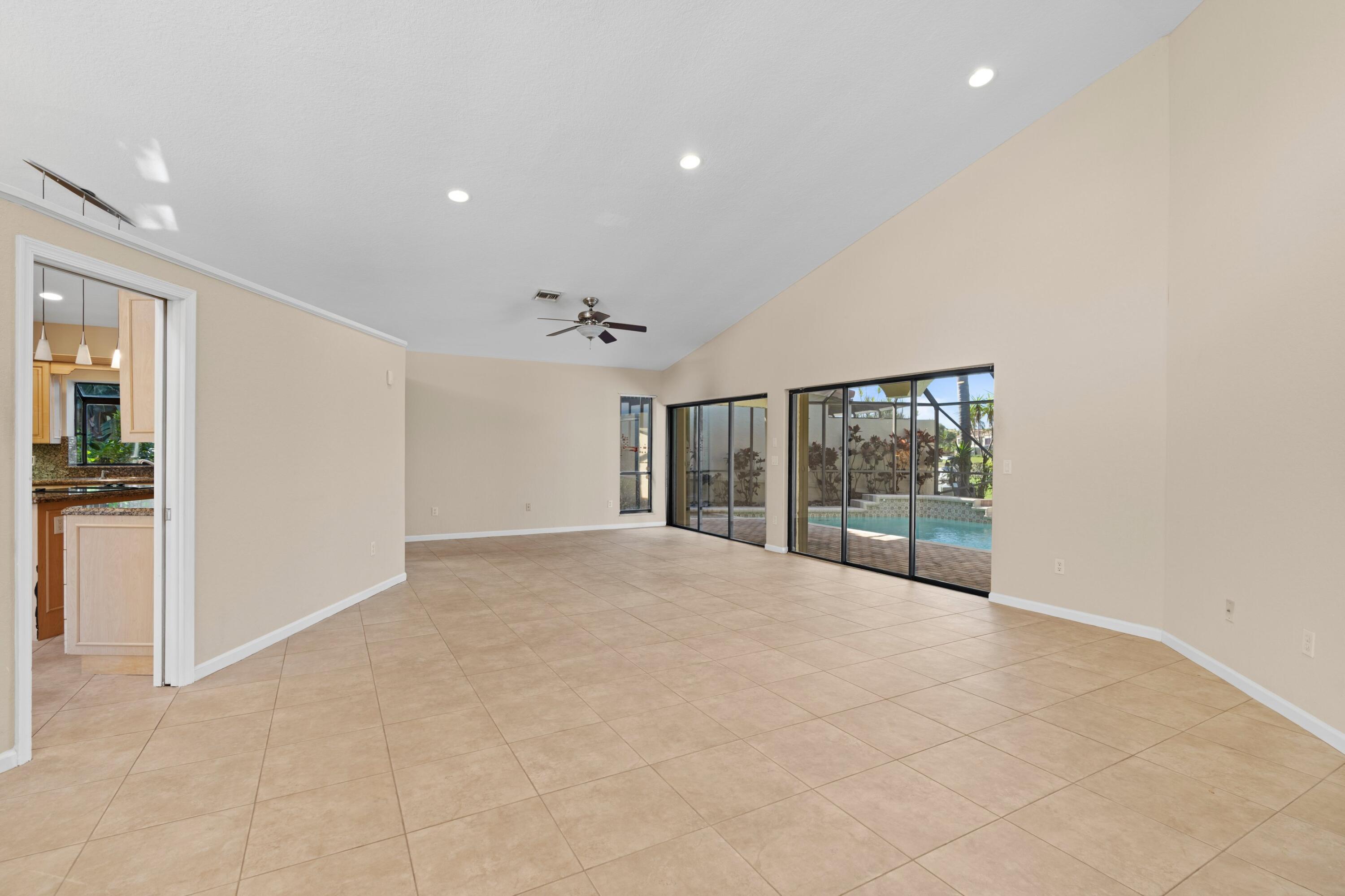 22592 Esplanada Circle Boca Raton, FL 33433 - Photo 3 of 27 Living Room