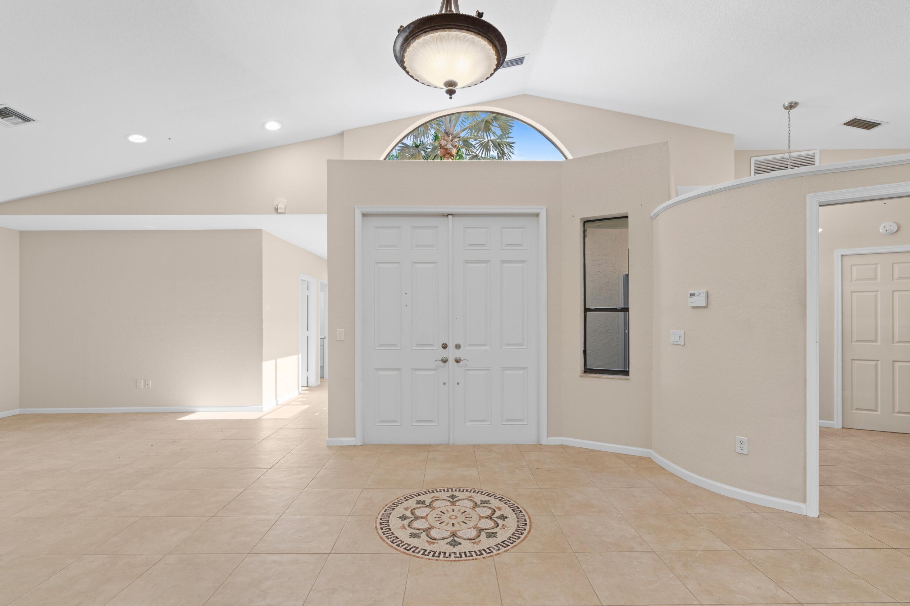 22592 Esplanada Circle Boca Raton, FL 33433 - Photo 8 of 27 Foyer
