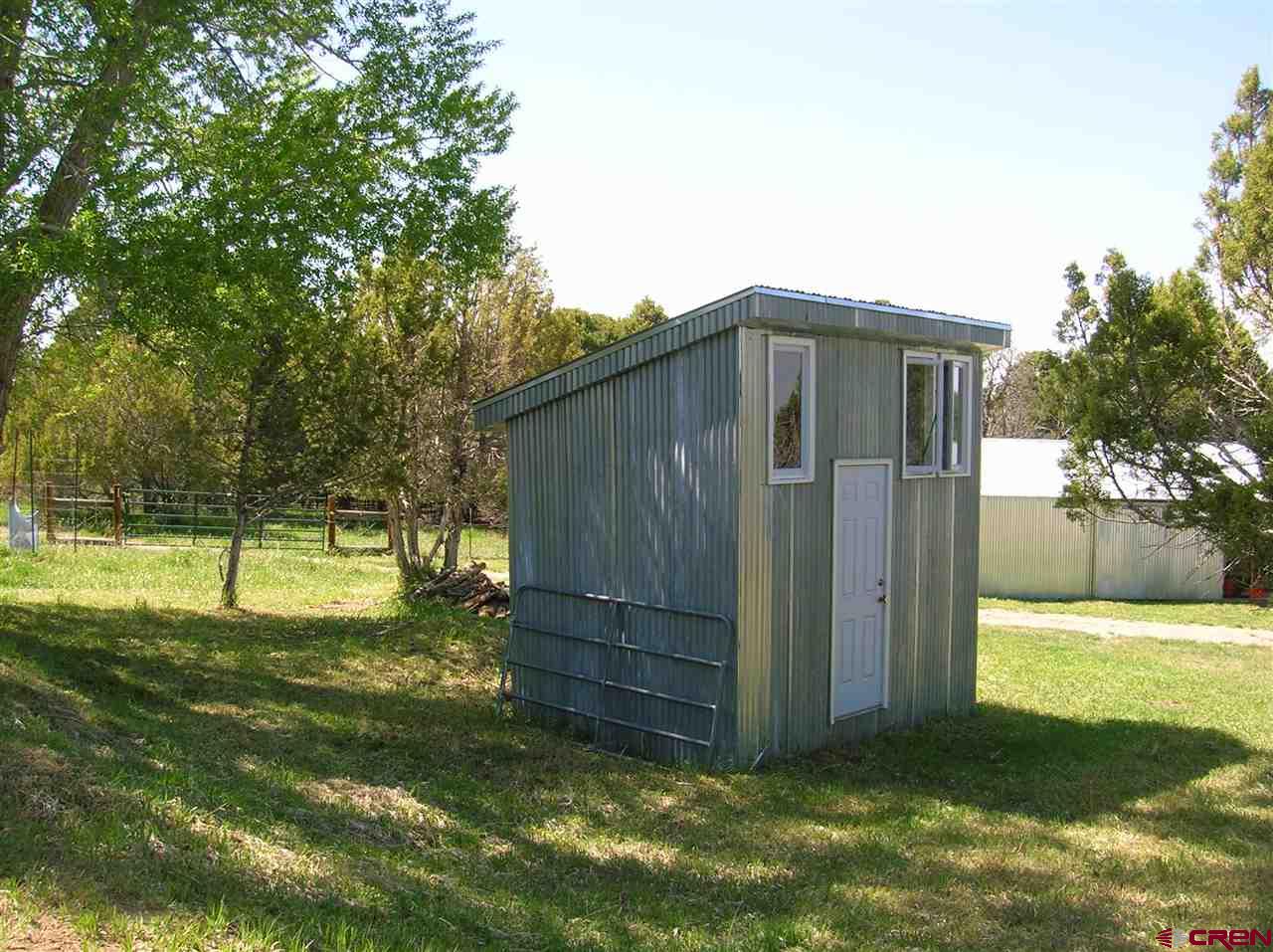 678 3375th Road Crawford, CO 81415 - Photo 19 of 42 a view of a small garden