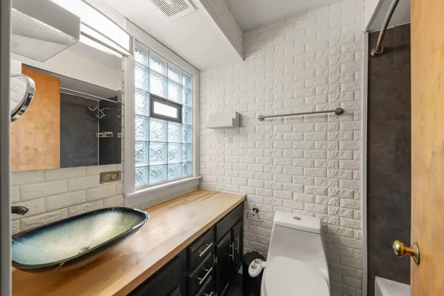 $300,000 | 39 Hereford Drive, Crete, IL 60417