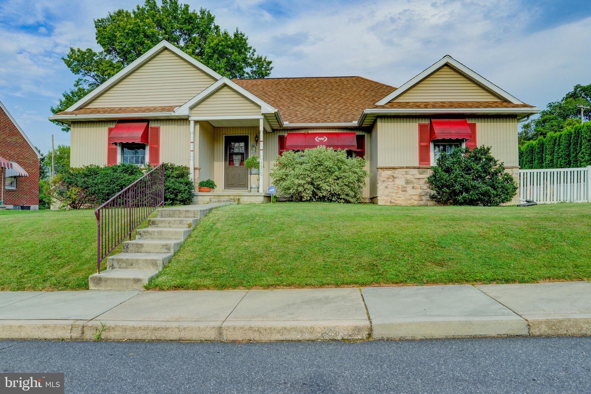 120 Sycamore Road Ephrata, PA 17522 - Photo 1 of 60 Gallery Image 1