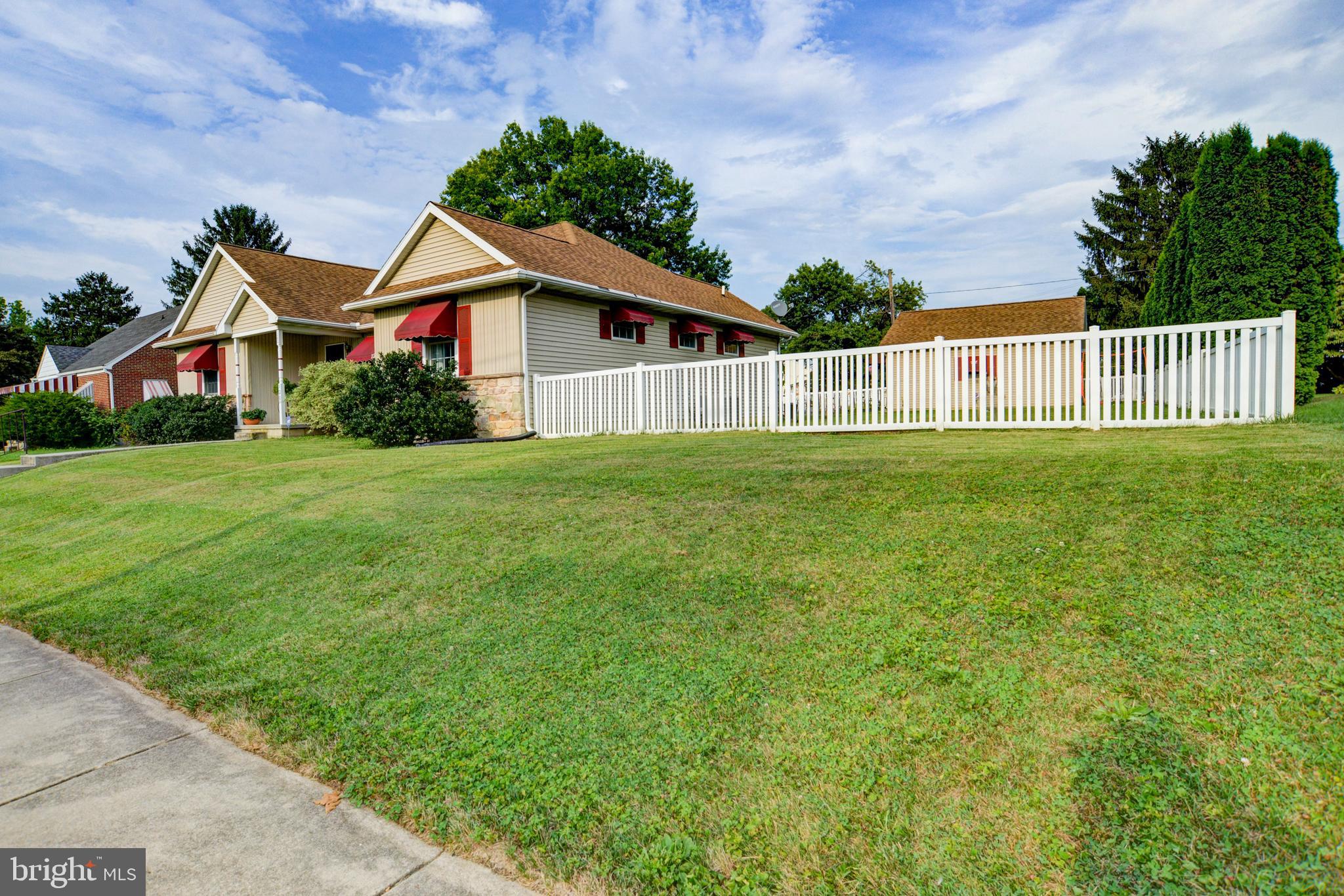 120 Sycamore Road Ephrata, PA 17522 - Photo 7 of 60 Gallery Image 7