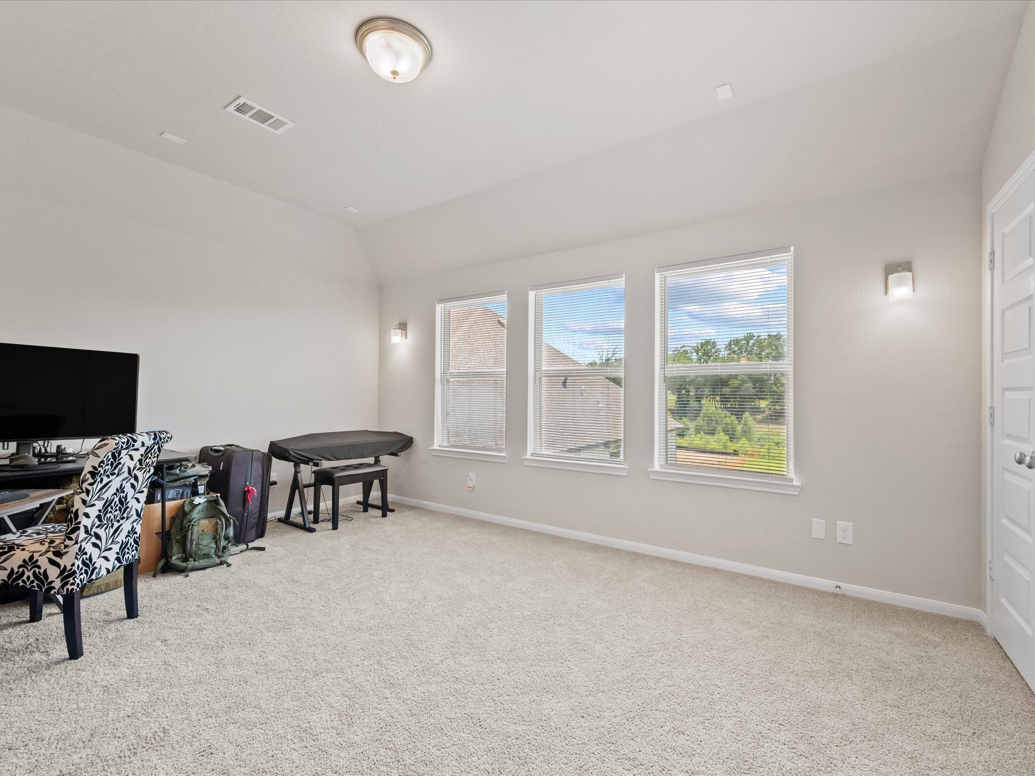 262 Peninsula Point Drive Montgomery, TX 77356 - Photo 25 of 45 a view of a livingroom with workspace and a window