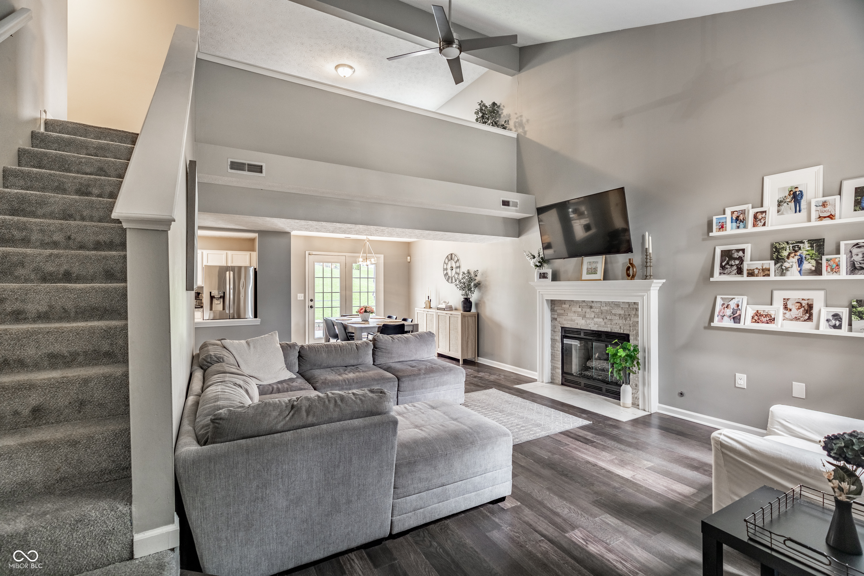 9660 Overcrest Drive Fishers, IN 46037 - Photo 12 of 40