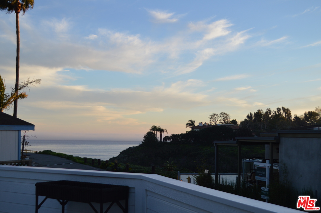 248 Paradise Cove Road Malibu, CA 90265 - Photo 32 of 35 a view of balcony