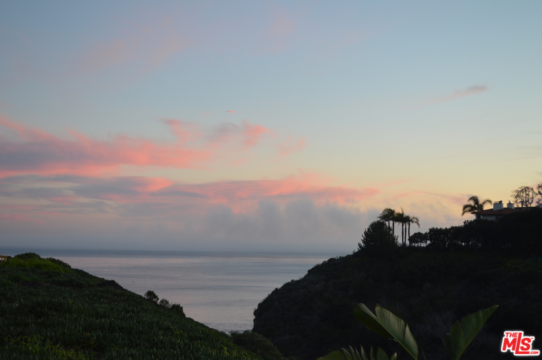 248 Paradise Cove Road Malibu, CA 90265 - Photo 33 of 35