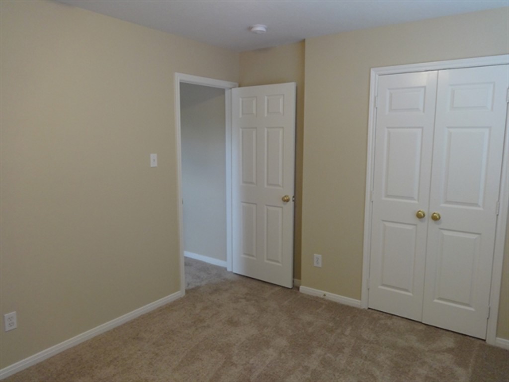 5211 Sherilynn Drive Spring, TX 77373 - Photo 9 of 11