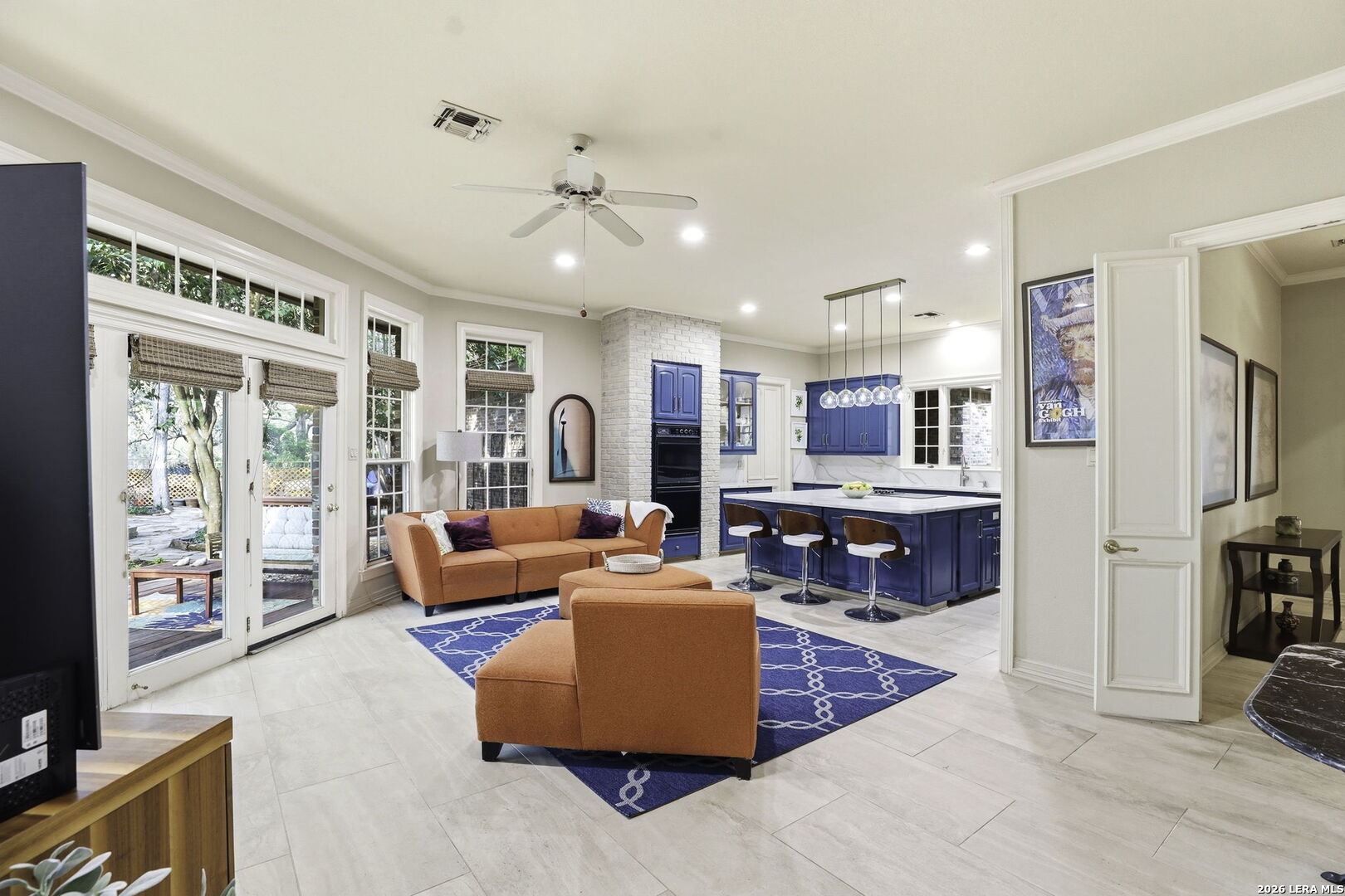 21759 Forest Waters Circle Garden Ridge, TX 78266 - Photo 8 of 30 a living room with furniture and a flat screen tv