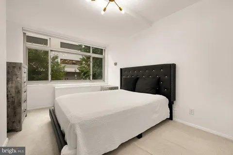 $3,500 | 2401 H Street Northwest, Unit 209, Washington, DC 20037