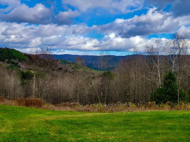 $635,000 | 566 Community Drive, Randolph, VT 05061