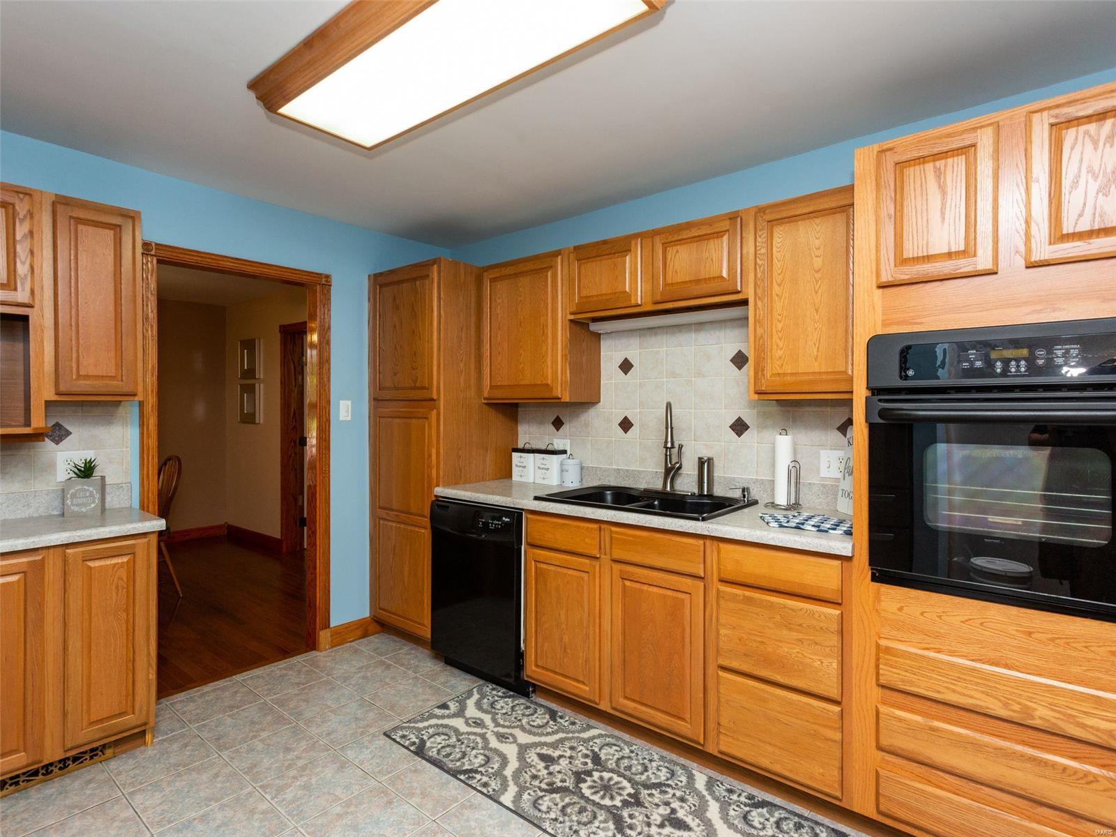 319 Summit Road Fenton, MO 63026 - Photo 22 of 56 Gallery Image 22