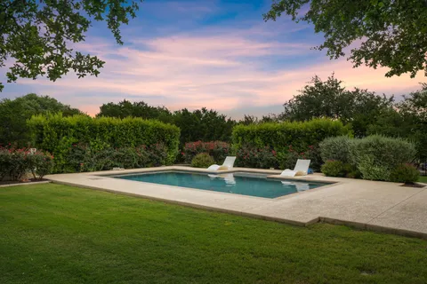 $949,900 | 408 Bold Sundown, Liberty Hill, TX 78642