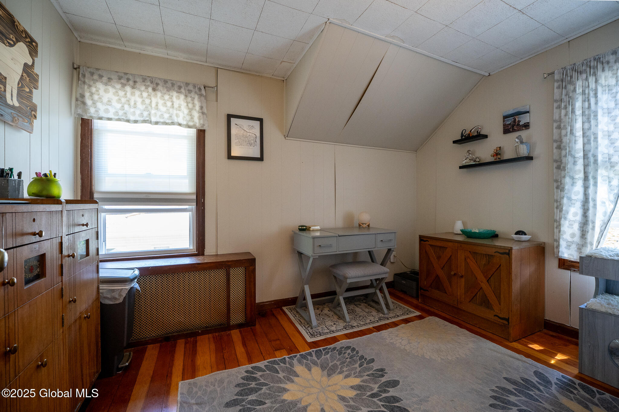 8 Pine Ridge Place Bethlehem, NY 12054 - Photo 17 of 23 17