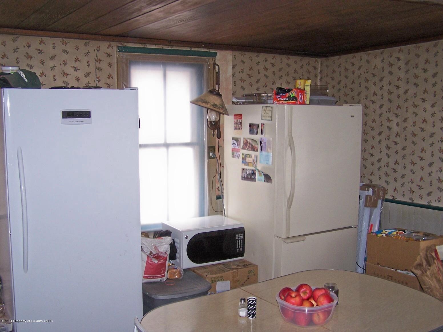 279 Tulip Road Harveys Lake, PA 18618 - Photo 12 of 31 Gallery Image 12