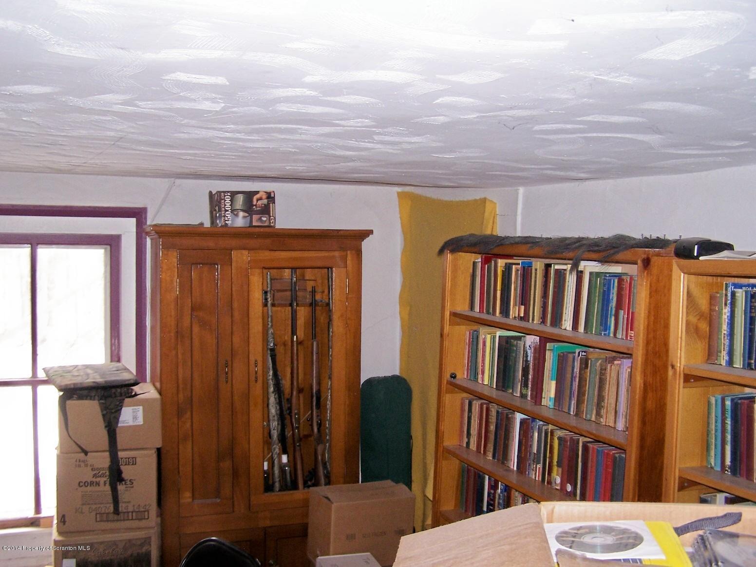 279 Tulip Road Harveys Lake, PA 18618 - Photo 22 of 31 Gallery Image 22