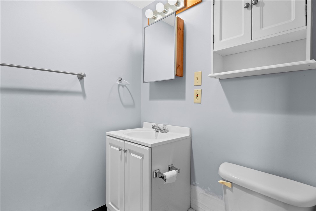 6487 Highway 90 Aurelius, NY 13034 - Photo 13 of 36