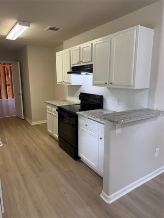 $1,800 | 174 East Sunset Drive, Onalaska, TX 77360