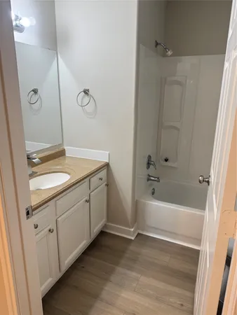 $1,800 | 174 East Sunset Drive, Onalaska, TX 77360