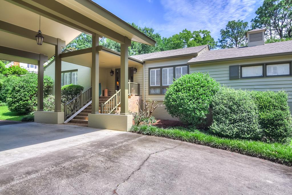 904 Wildwood Road Aiken, SC 29801 - Photo 4 of 41 Gallery Image 4
